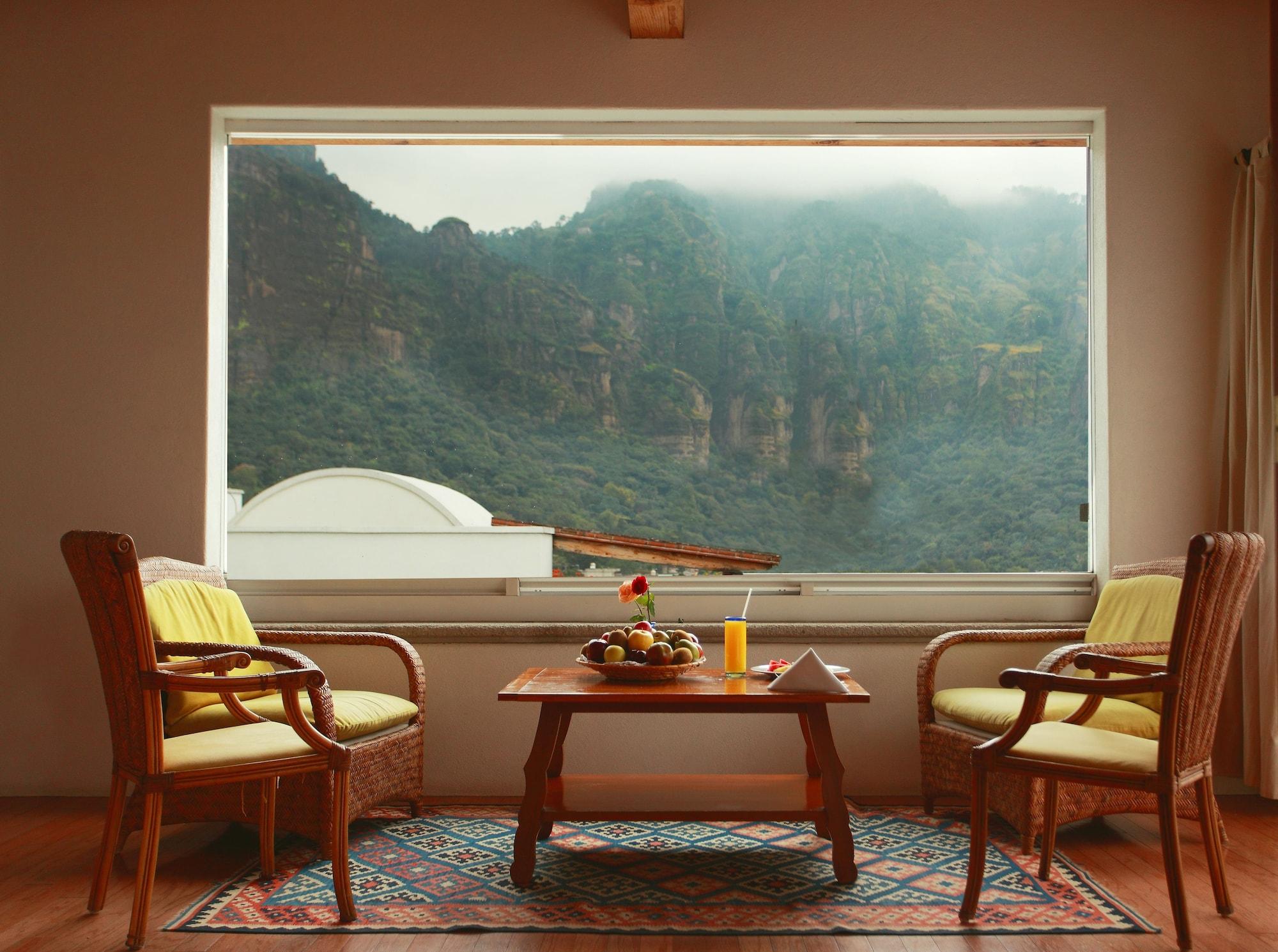 Posada Del Tepozteco - Hotel & Gallery Тепостлан Экстерьер фото