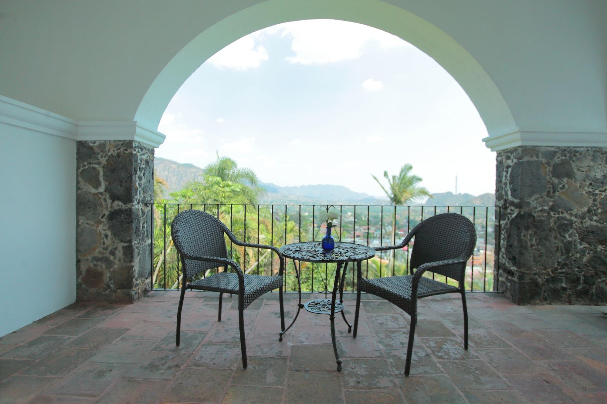 Posada Del Tepozteco - Hotel & Gallery Тепостлан Экстерьер фото